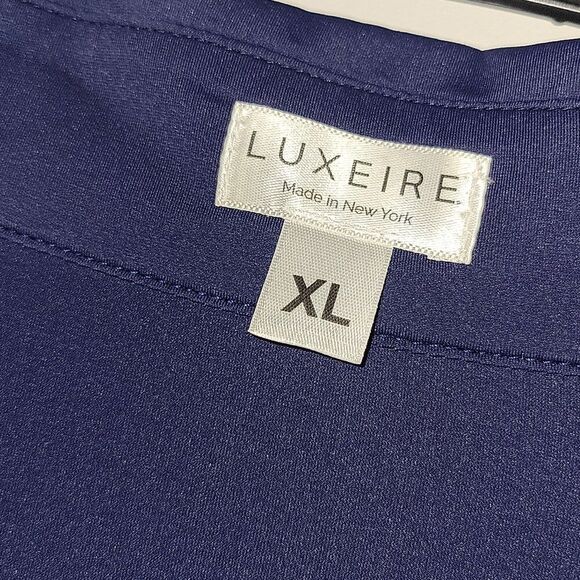 Luxeire The Classic Button Up Blouse Top shirt  Navy XL - Picture 11 of 12